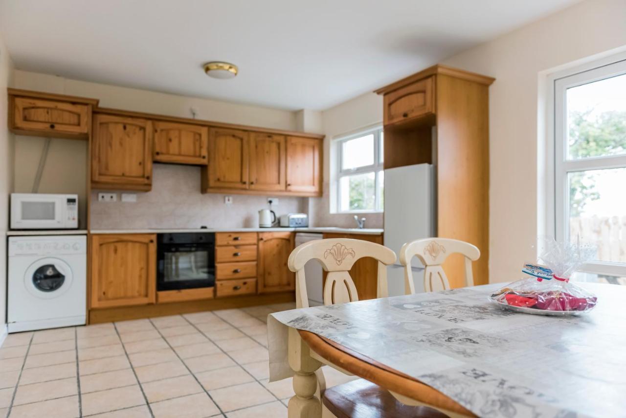 Marine View -3 Bedroom Townhouse Bundoran Esterno foto